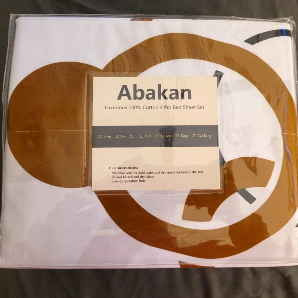 4 Pcs Bed Sheet Set